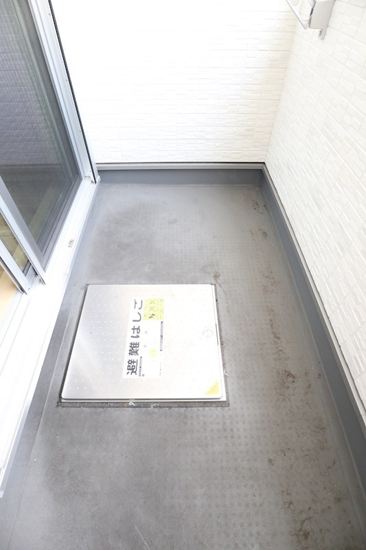 ワコーレヴィータ神戸須磨浦通 ベランダ