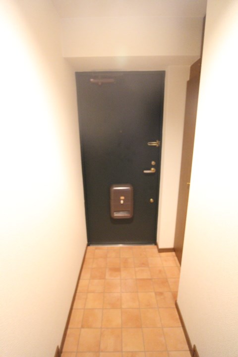 シャトー・ド・マリン須磨 玄関