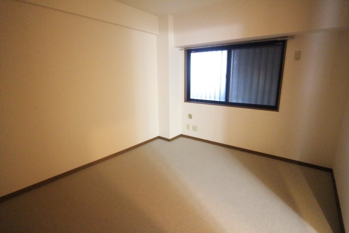 シャトー・ド・マリン須磨 ベッドルーム