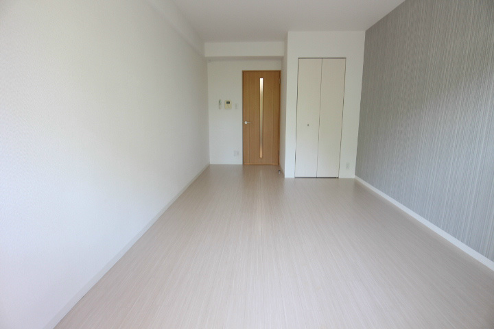 ツルトスコ南落合 リビング