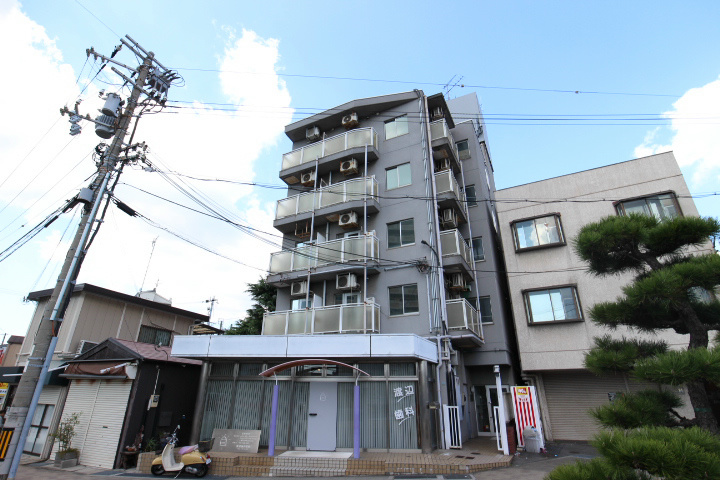 シャインエイト 外観写真