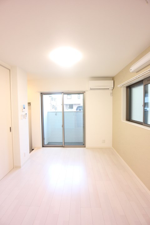 KARIN御蔵通 リビング