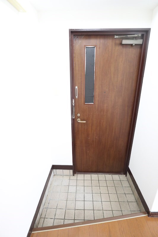 ウィーズ板宿 玄関