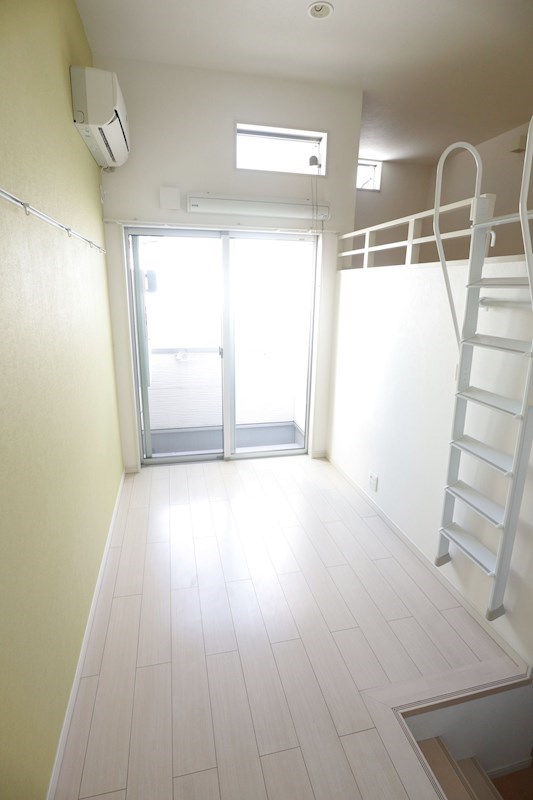 ソフィア新長田 ベッドルーム