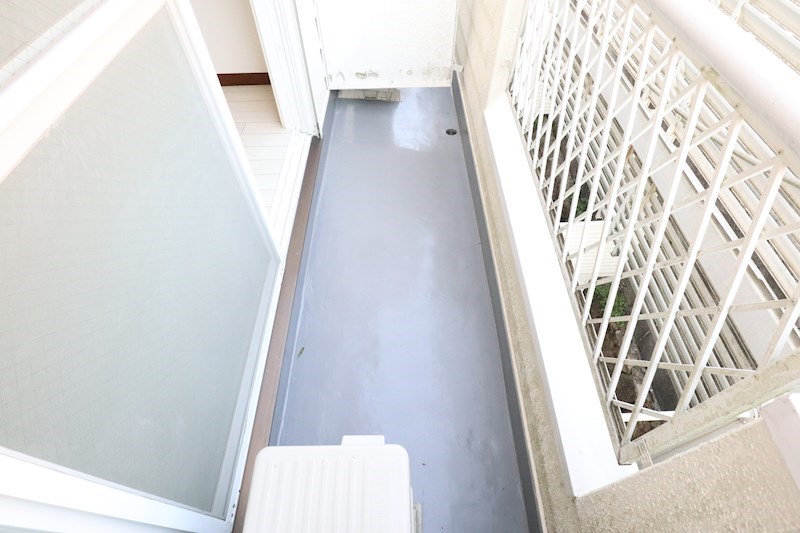 キャンパスヒルズ鈴蘭台 ベランダ