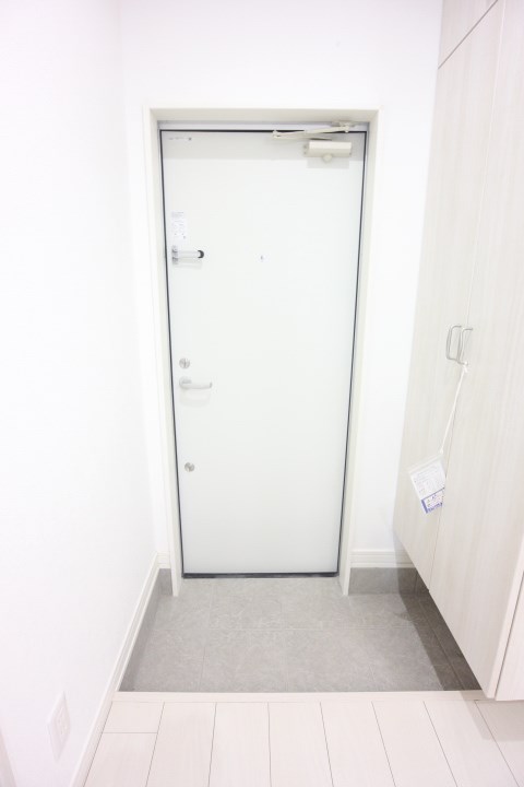 ワコーレヴィアーノ須磨千守町 玄関