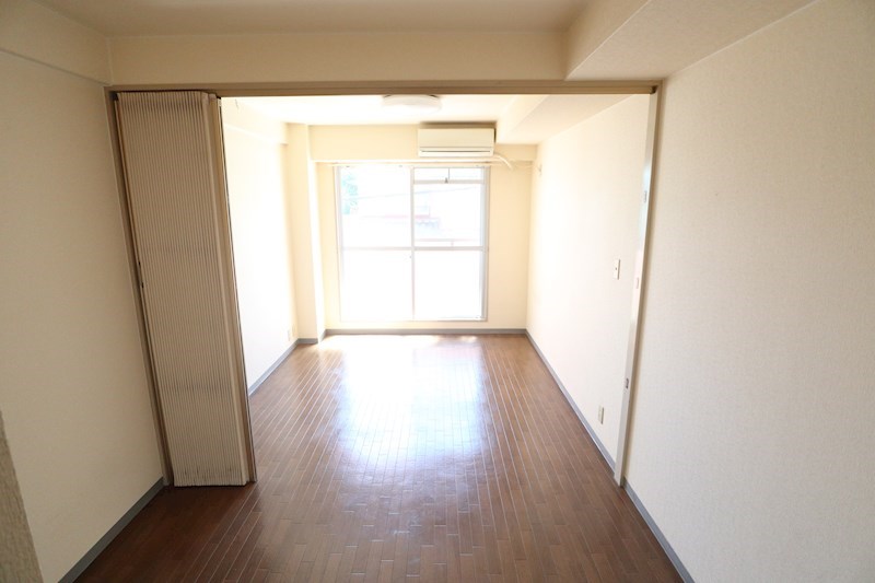 クィンベーネ リビング