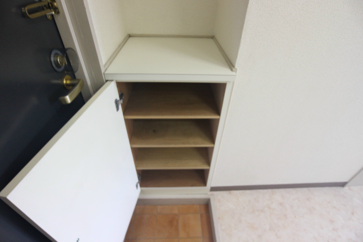 リベラルハウス その他9