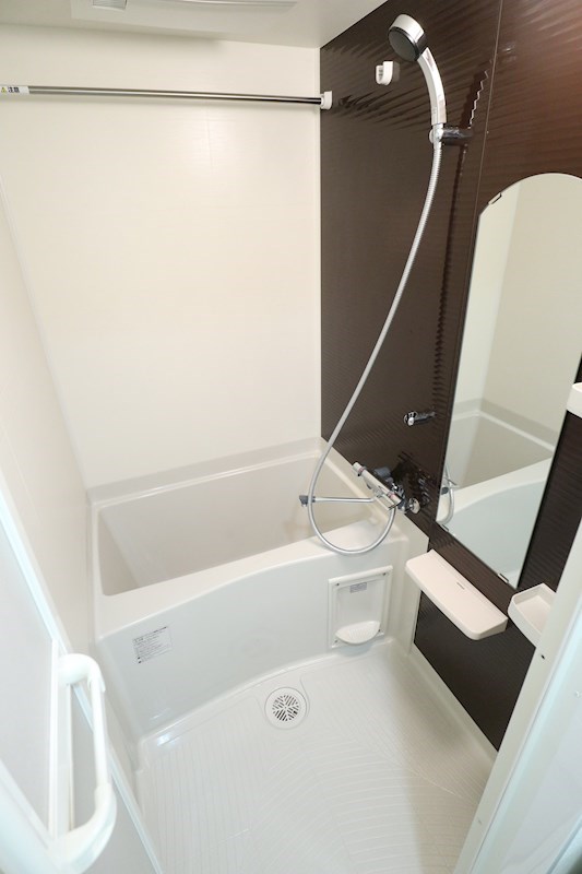 Luxe神戸WEST 風呂画像