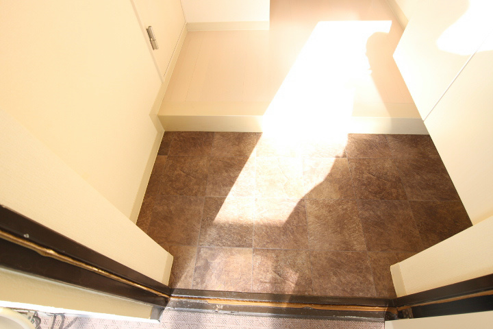 セイシェル長田山手 玄関