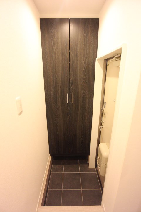 グランメール腕塚 玄関