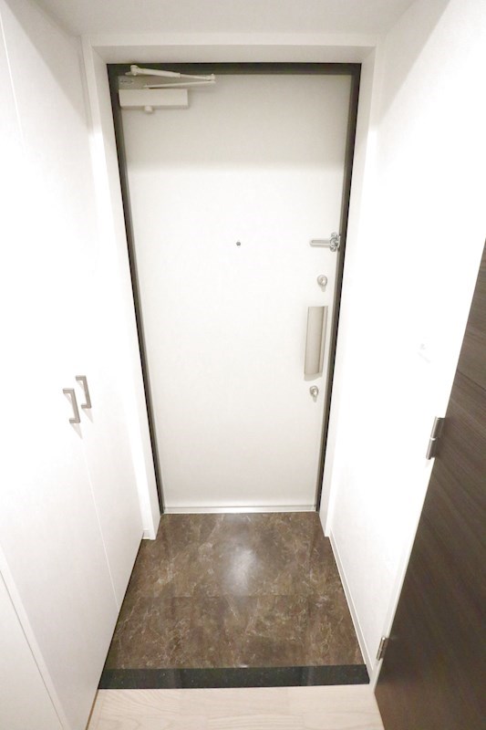 SDグランツ神戸ウエスト 玄関