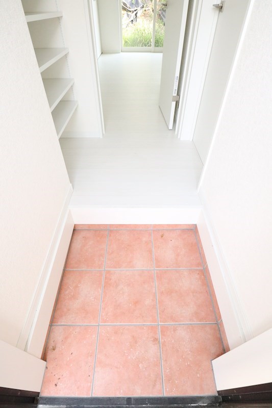 エターナルシー鈴蘭台Ⅱ 玄関