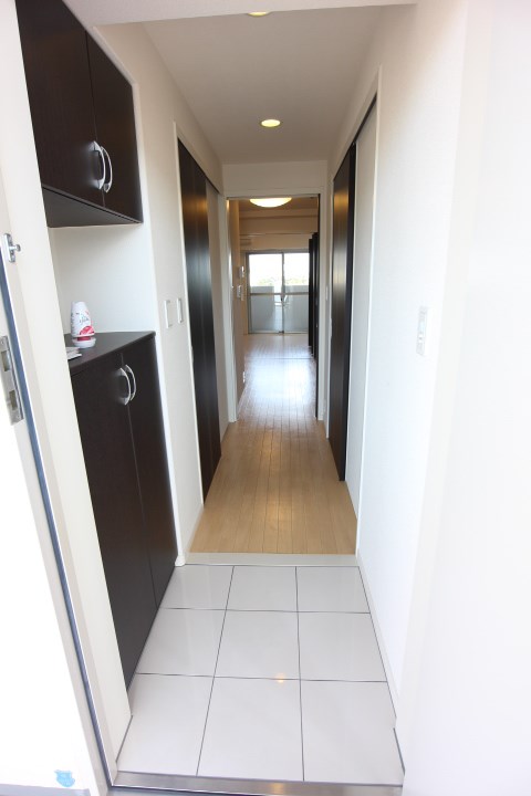 マウントック・フェイム 玄関