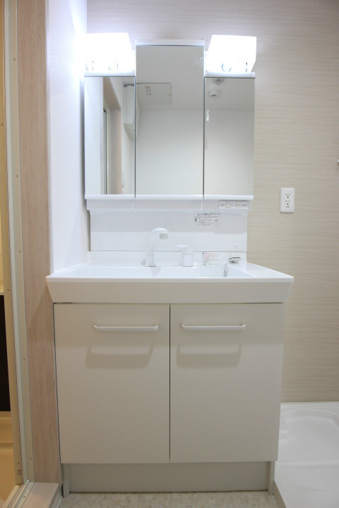 エヌエムキャランドドゥ その他2