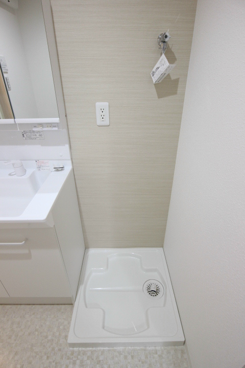 エヌエムキャランドドゥ その他6