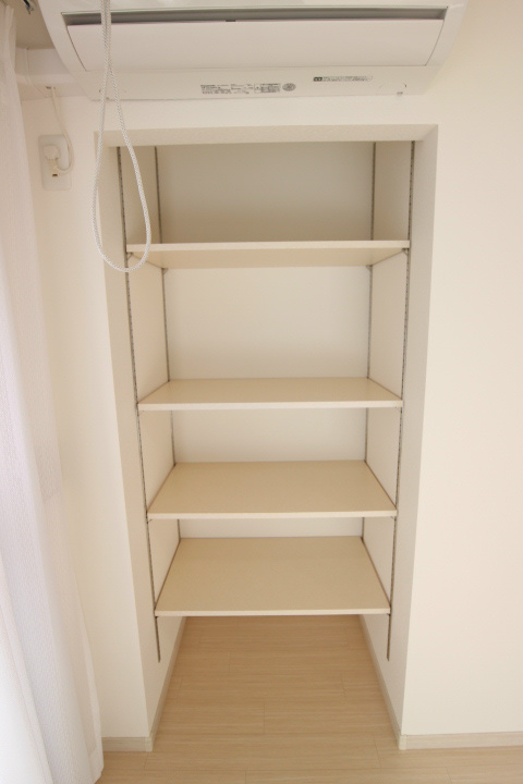 エヌエムキャランドドゥ その他8