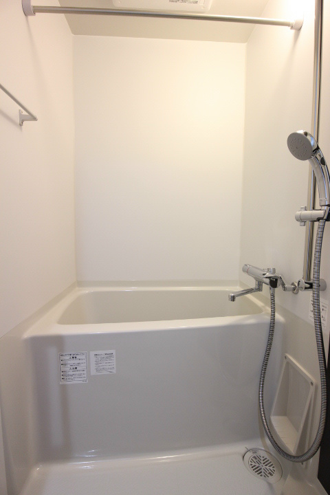 エヌエムキャランドドゥ 風呂画像