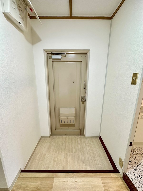 グリーンハイツ白川 玄関
