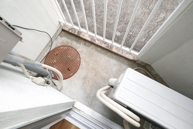 オレンジマンション ベランダ