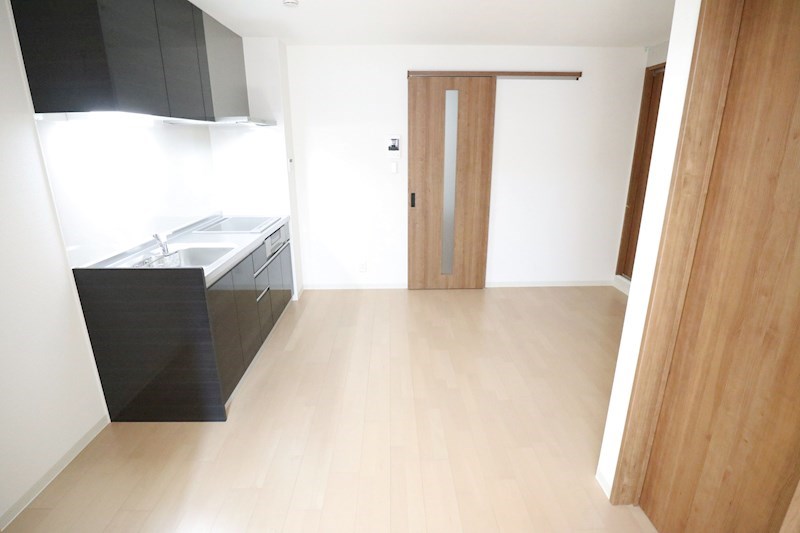 ヤーナパレスノース リビング