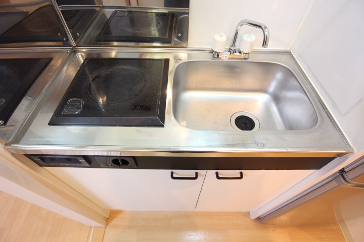 ロイヤル三ツ星Ⅱ キッチン