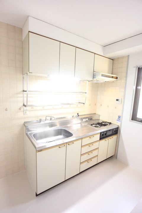 シュロス板宿 キッチン