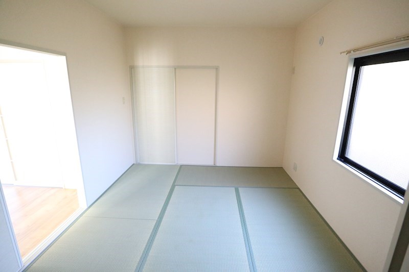 フレグランス谷御所 ベッドルーム