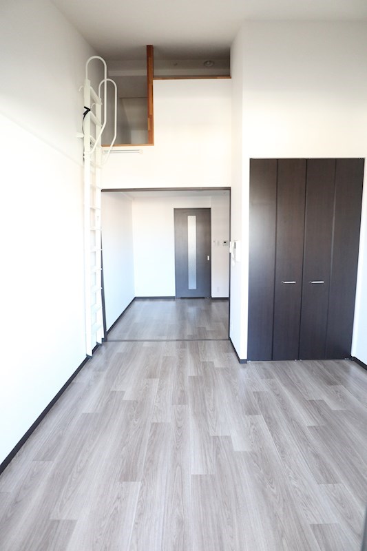 ウエストアヴェニュー ベッドルーム