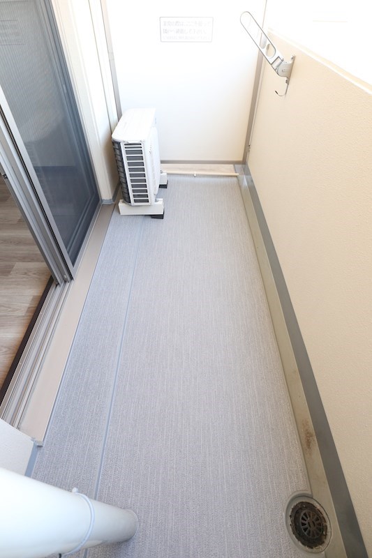 ウエストアヴェニュー ベランダ