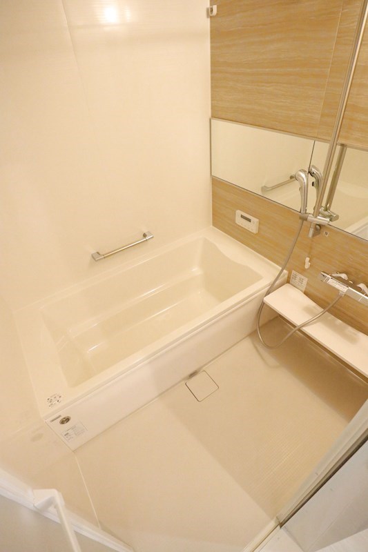 ブリランテ川西通 風呂画像