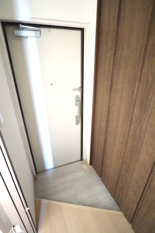 KTIレジデンス板宿Ⅱ 玄関