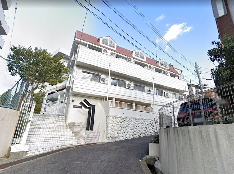 カサブランカ鈴蘭台 外観写真