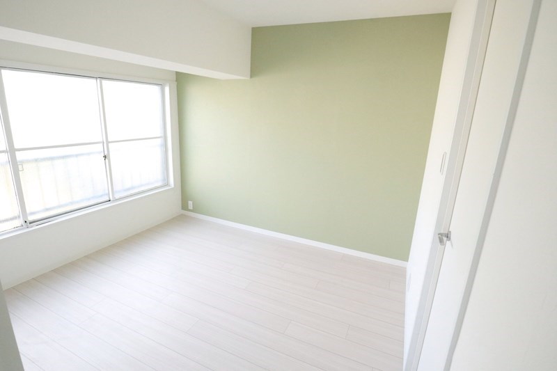 メビウス駒ヶ林レジデンス ベッドルーム