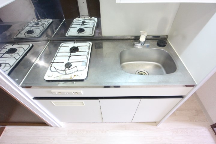 メゾン・ド・ヴィレ須磨 キッチン