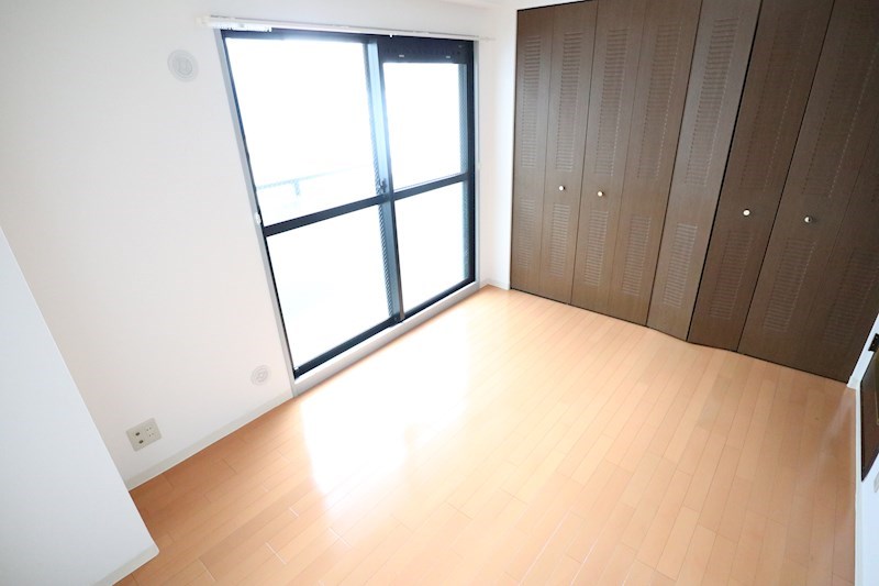 ロイヤル神戸池田広町 ベッドルーム
