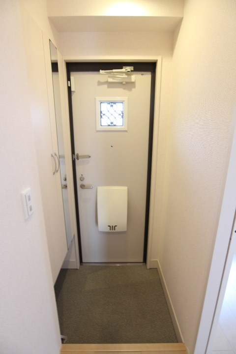 ソレーユ・コート 玄関