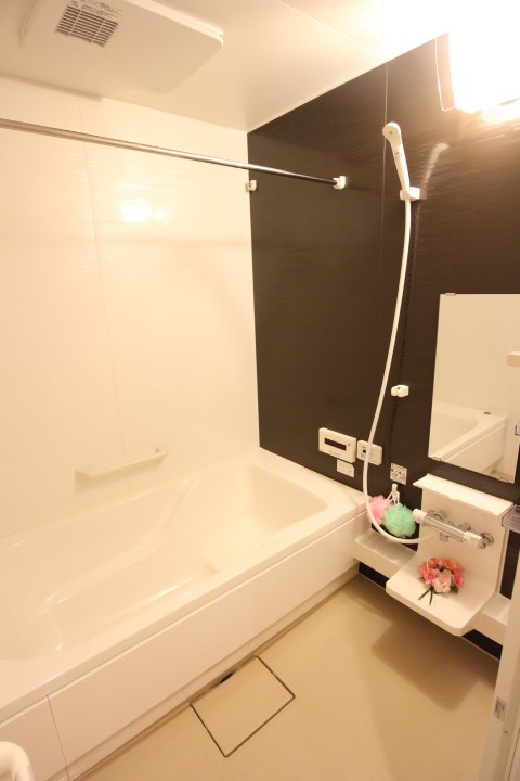 ソレーユ・コート 風呂画像