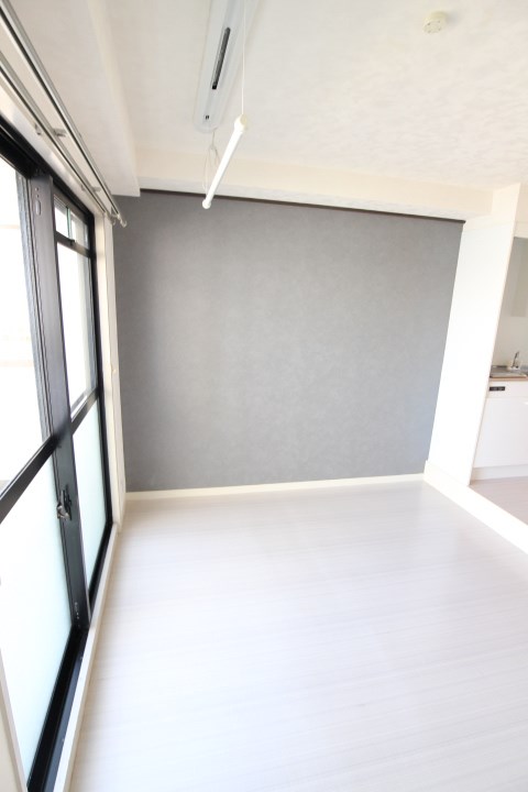 メゾンラフィネ ベッドルーム