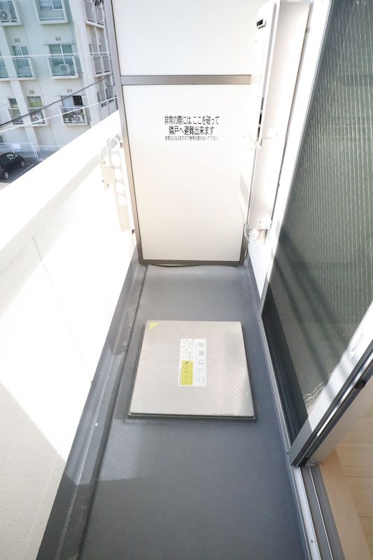 ワコーレヴィータ須磨飛松町 ベランダ