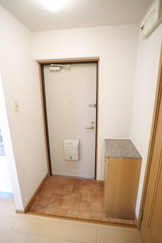 アルヴェアーレ 玄関