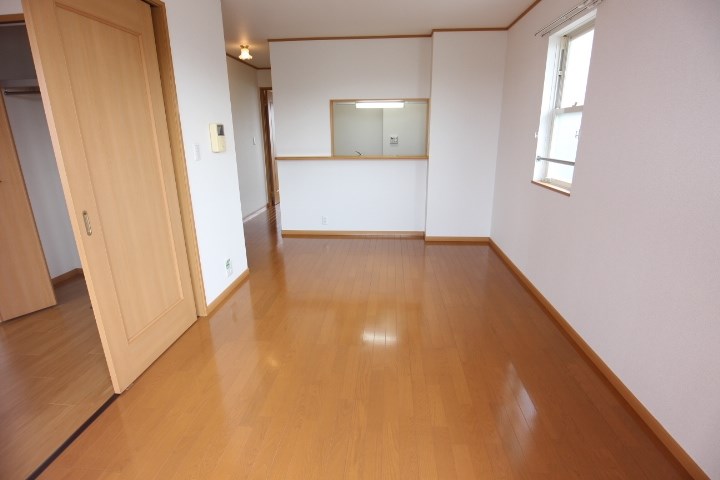 ネーベルベルク壱番館 リビング