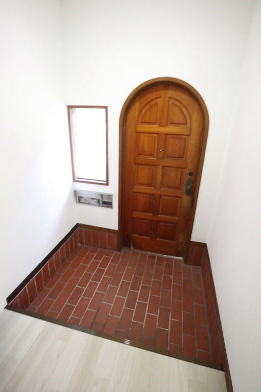 白川台　連棟住宅 玄関