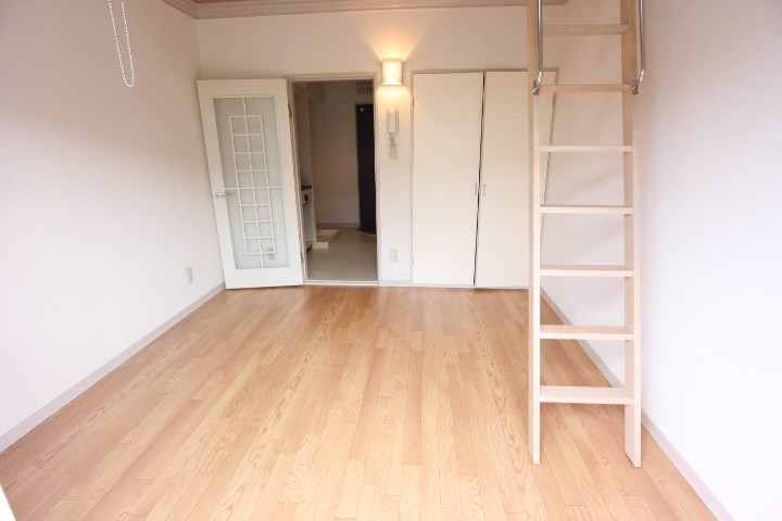 エル・マール東須磨 リビング