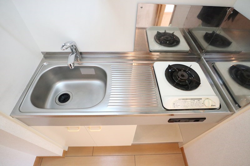 アルヴェアーレ キッチン