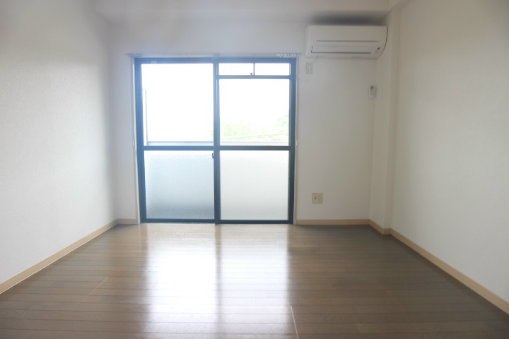 リベラルハウス ベッドルーム