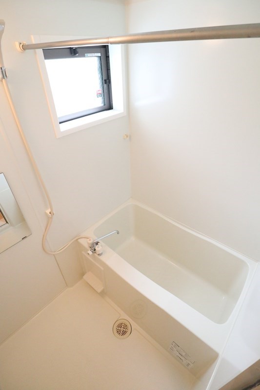 エストドミール 風呂画像