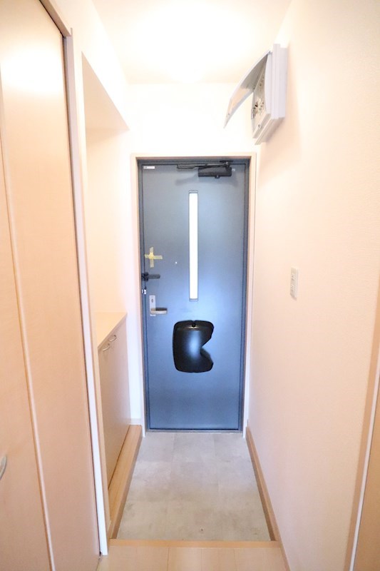 HITOMI DORMITORY 玄関