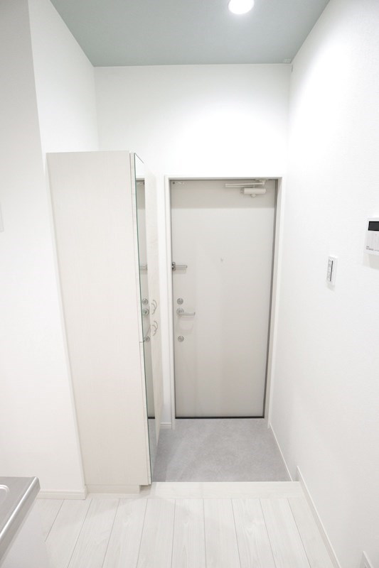 ワコーレヴィアーノ須磨行幸町 玄関