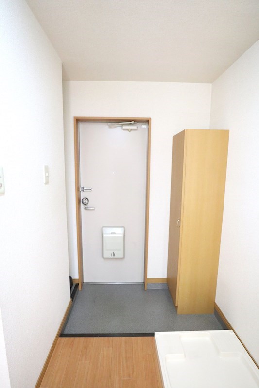 コスティエーロ須磨 玄関